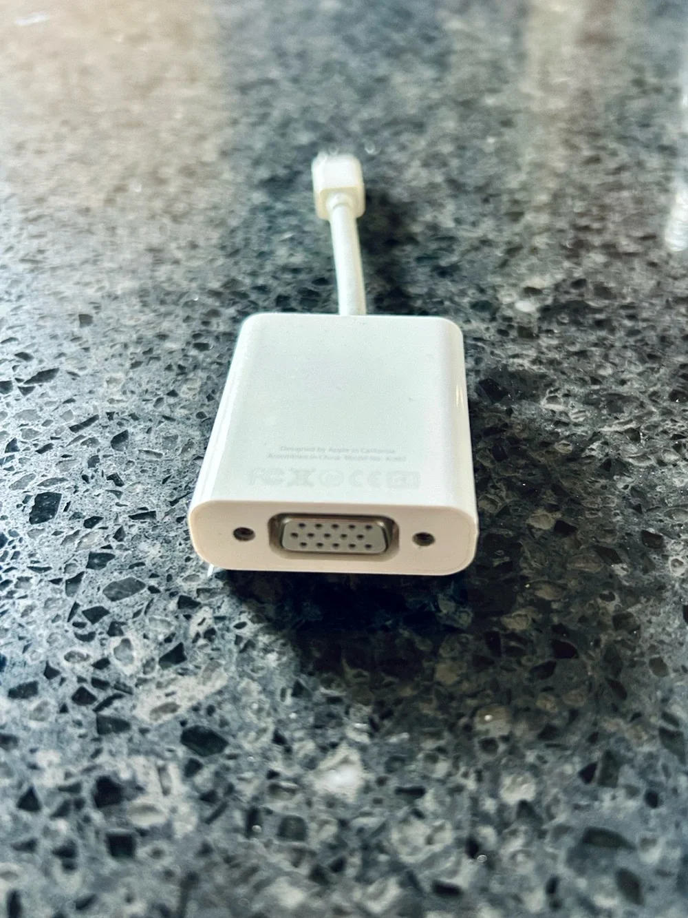 Apple Mini DisplayPort to VGA Adapter A1307 OEM White